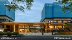 其定位对标钱新万象